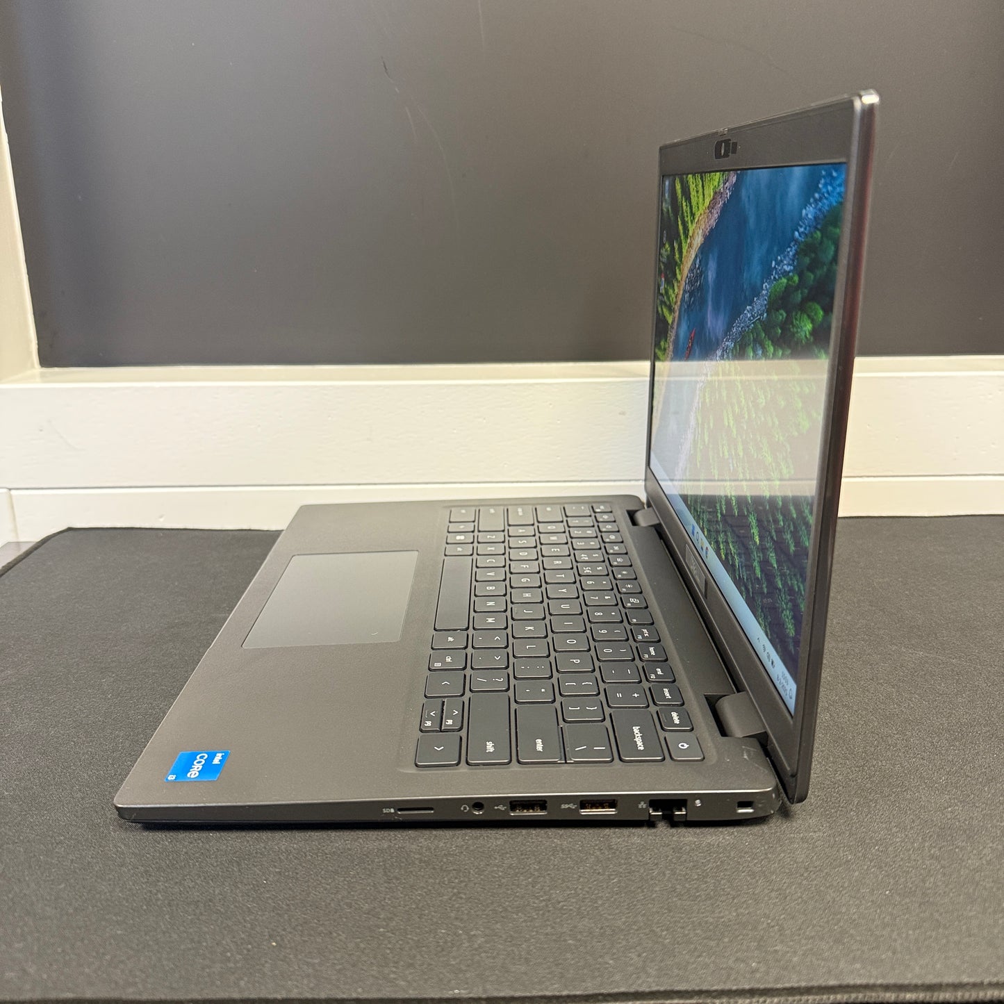 Dell Latitude 3420 laptop. Touch, tik en gaan!