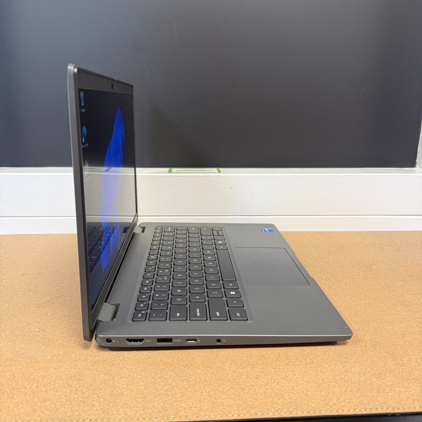 Laptop Dell Latitude 3450 - i5-1335U - touchscreen - 14 inch - W11
